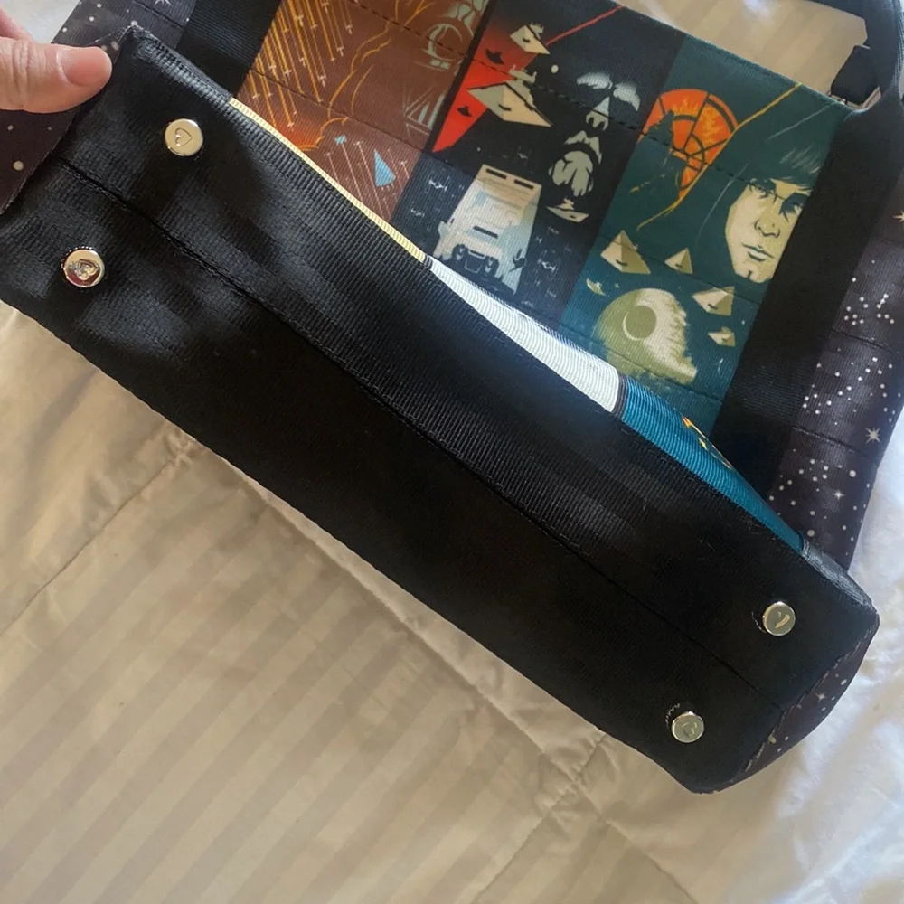 Harvey’s Star Wars Trilogy Tote Bag - Picture 8 of 9